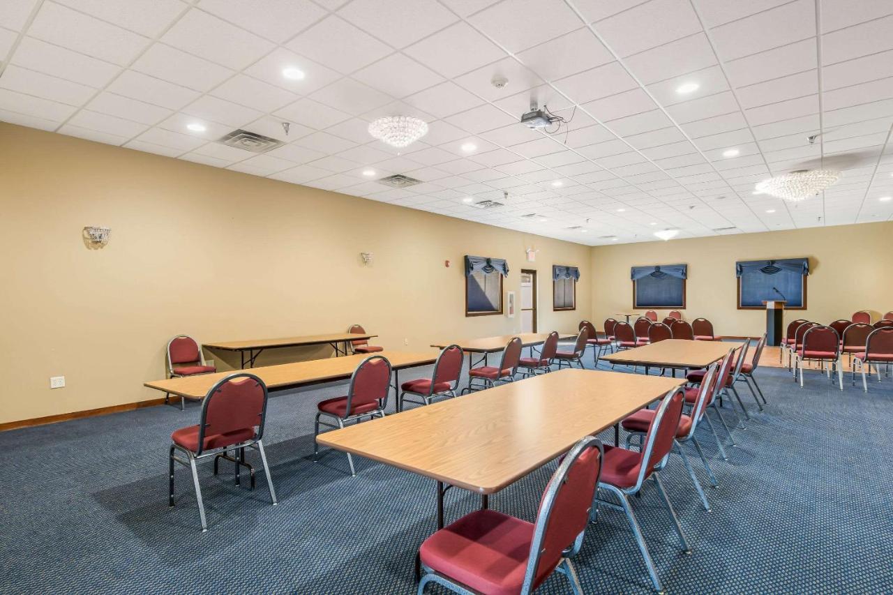 Rice Lake Econo Lodge מראה חיצוני תמונה